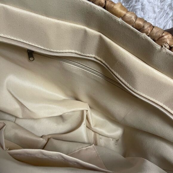 Straw Studio Tan Woven straw large Tote Bag with synthetic brown straps. - Picture 14 of 16